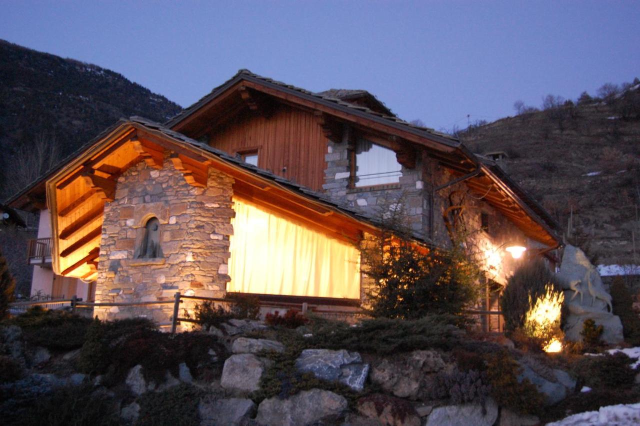 Hotel Lo Fleye Saint-Pierre Exteriör bild