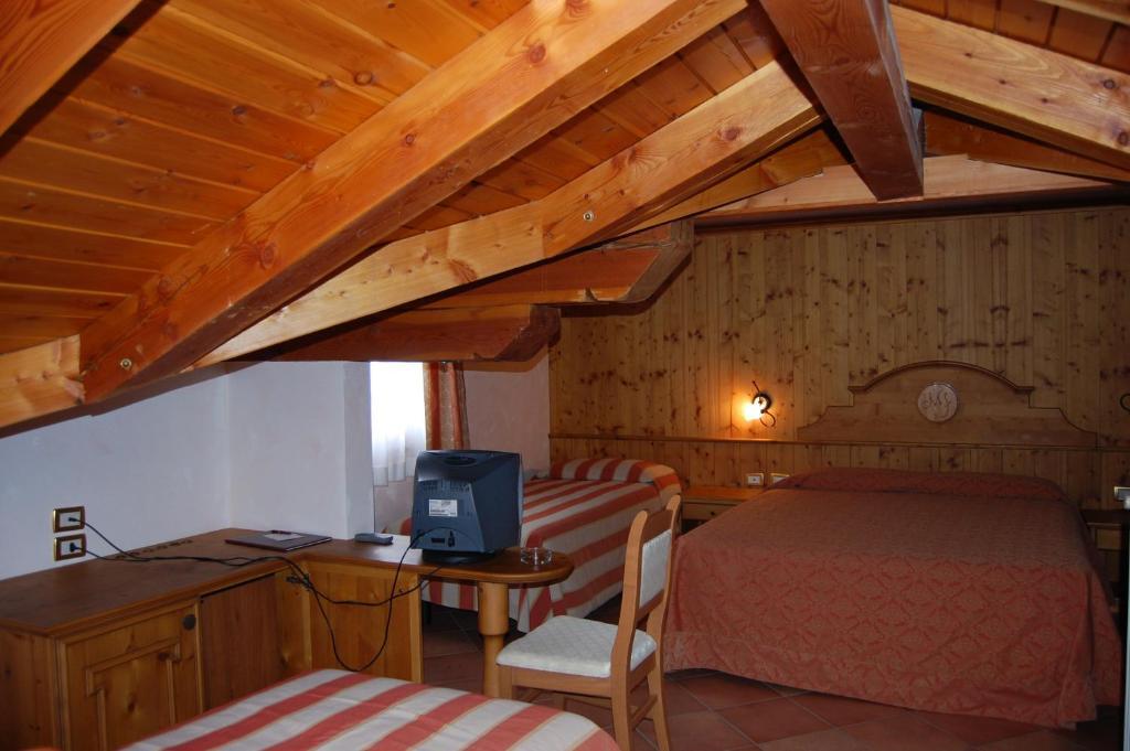 Hotel Lo Fleye Saint-Pierre Exteriör bild